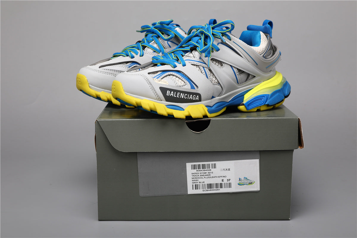 BLCG 2030-18 White, Gray & Blue