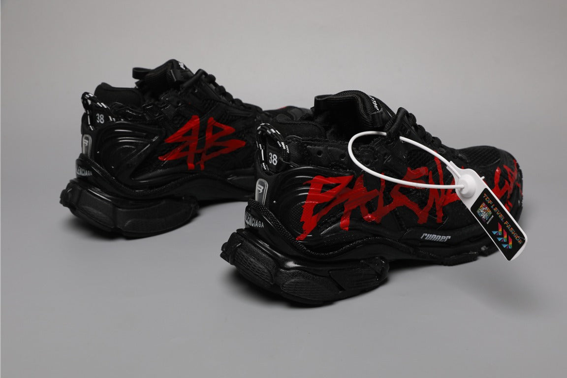 BLCG Runner Black Red Graffiti